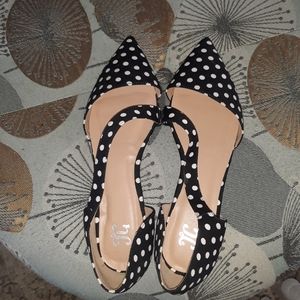 Pretty Polka Dot Flats